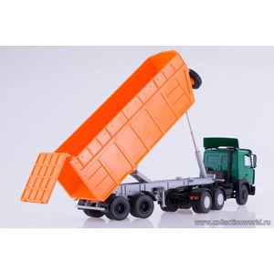 модели в масштабе 1:43 МАЗ-6422 с самосвальным полуприцепом МАЗ-9506-30 Коллекционная модель в масштабе 1:43 МАЗ-6422 с самосвальным полуприцепом МАЗ-9506-30, зеленый/оранжевый.ПОД ЗАКАЗ