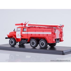 модели 1:43 АЦ-40(43202) ПМ-102Б Ликино-Дулево Масштабная коллекционная модель 1:43 АЦ-40(43202) ПМ-102Б Ликино-Дулево