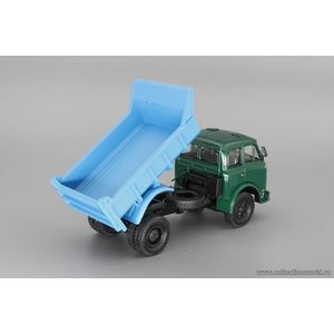 модели в масштабе 1:43 МАЗ-503А самосвал (1970) Коллекционная модель в масштабе 1:43 МАЗ-503А самосвал (1970), зеленый / голубой