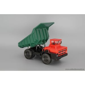 модели в масштабе 1:43 БелАЗ-7522 карьерный самосвал, красный / зеленый БелАЗ-7522 карьерный самосвал, красный / зеленый