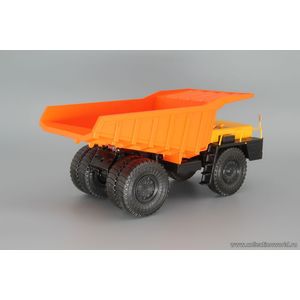 модели в масштабе 1:43 БелАЗ-7523 карьерный самосвал, желтый / оранжевый БелАЗ-7523 карьерный самосвал, желтый / оранжевый