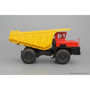 модели в масштабе 1:43 БелАЗ-7526 карьерный самосвал, красный / желтый БелАЗ-7526 карьерный самосвал, красный / желтый
