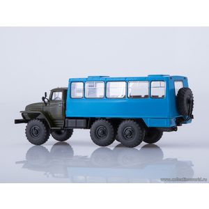 Вахтовый автобус НЕФАЗ-42112 (4320) хаки/синий Вахтовый автобус НЕФАЗ-42112 (4320) хаки/синий