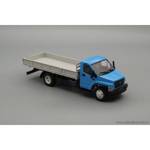 ГАЗон C41R33 бортовой, голубой / серый описание ГАЗон C41R33 бортовой, голубой / серый