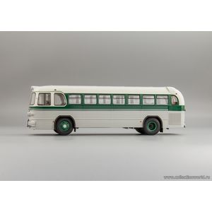 ЗиС 129 1956 г., маршрут «Центральный стадион - пл. Ильича» ЗиС 129 1956 г., маршрут «Центральный стадион - пл. Ильича»