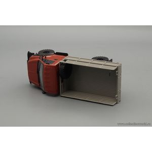 ГАЗон C41A23 бортовой, красно-коричневый / серый ГАЗон C41A23 бортовой, красно-коричневый / серый