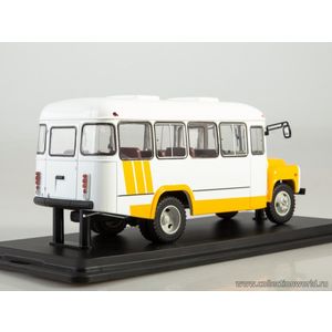 КАВЗ-3270 (бело-жёлтый) КАВЗ-3270 (бело-жёлтый)