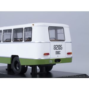 Г1А1-02 Кубань автобус, бело-зелёный. Г1А1-02 Кубань автобус, бело-зелёный.